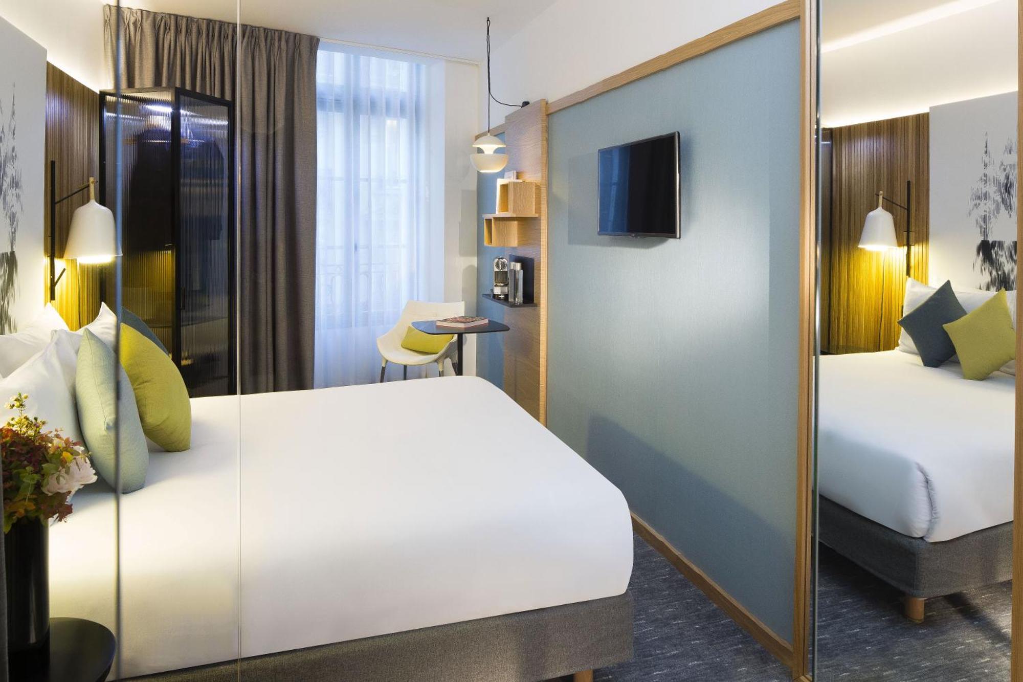 Drawing Hotel Parijs