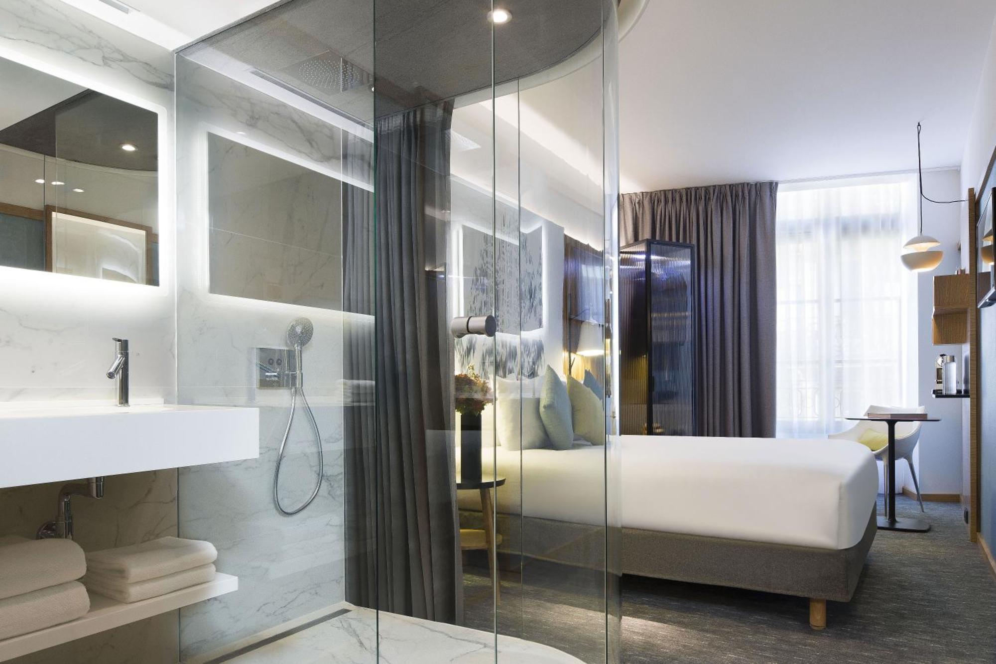 Hotel Drawing Parijs